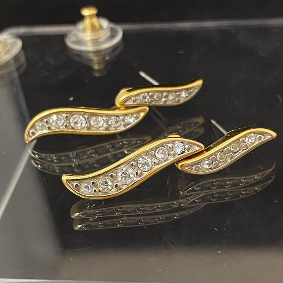 Monet Gold & White Rhinestone Feather Leaf Dangle Post Earrings - Picture 4 of 10